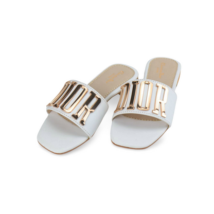 Stylish Women's Sandals with Metallic Brand Logo Buckle