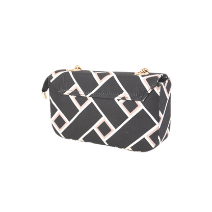 Geometric Crossbody Bag with Gold Chain and Black Square Buckle