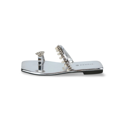 Elegant Rhinestone and Pearl Embellished Open-Toe Sandal for Women